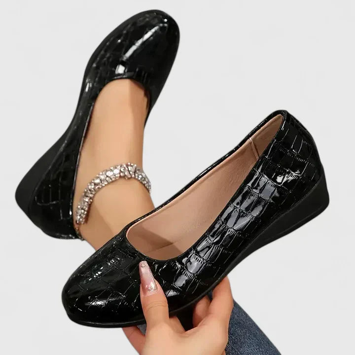 Black / US 11