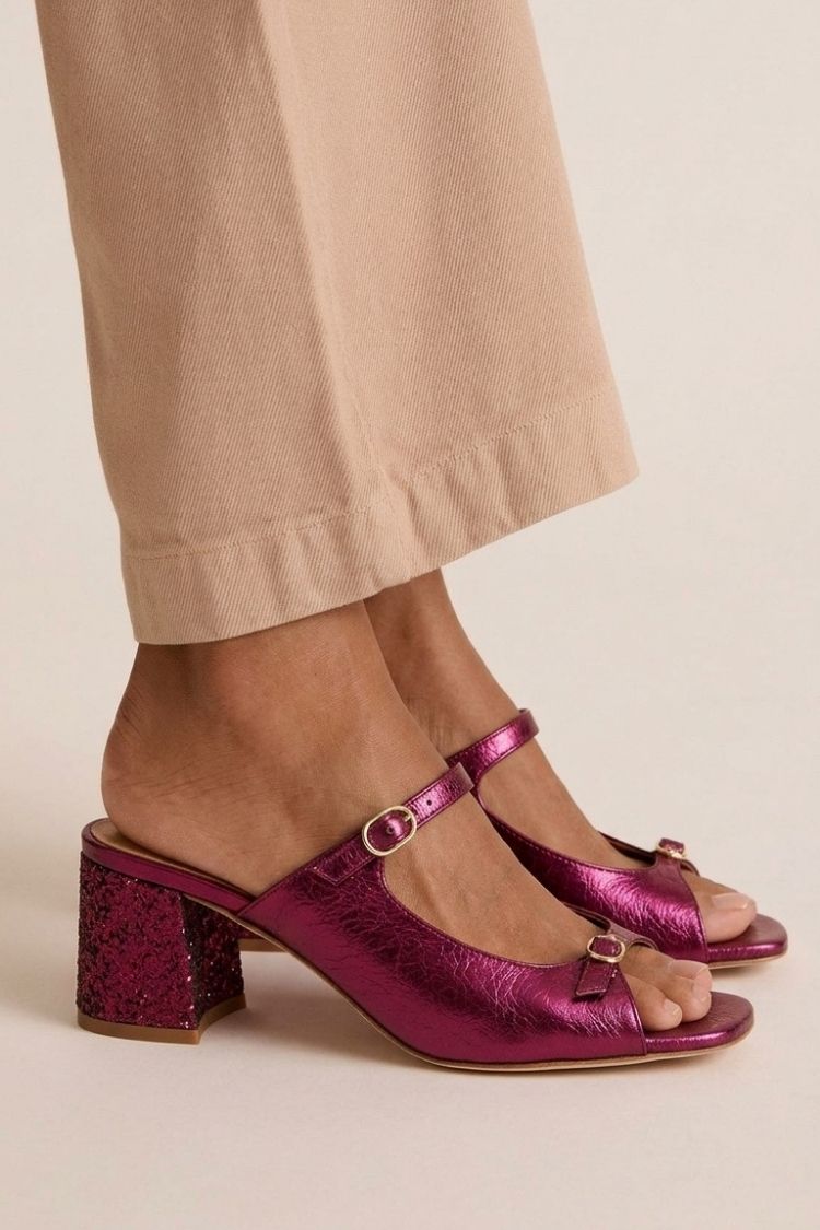 Fuchsia / US 13
