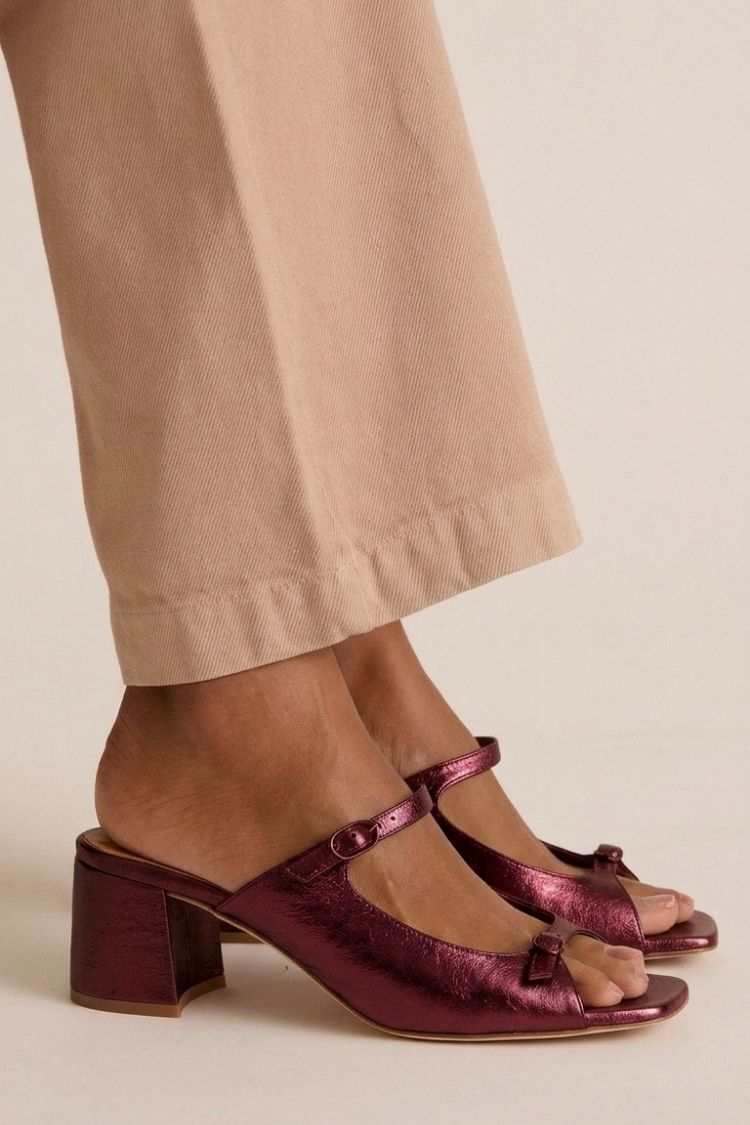Plum / US 13