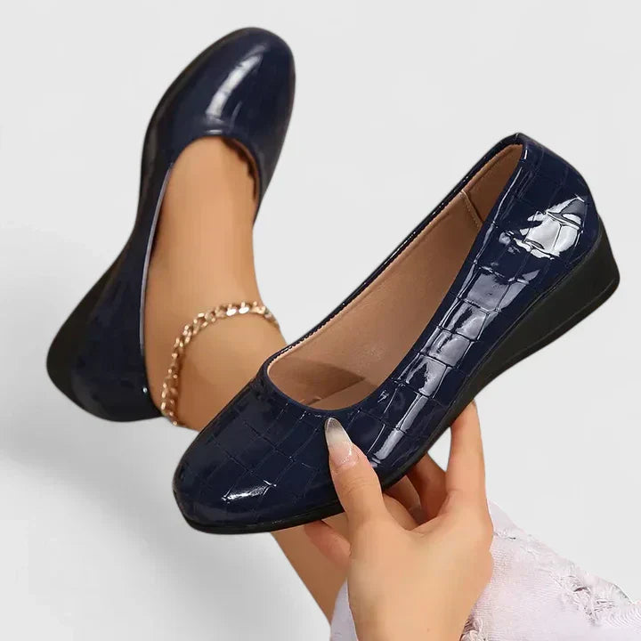 Navy Blue / US 11
