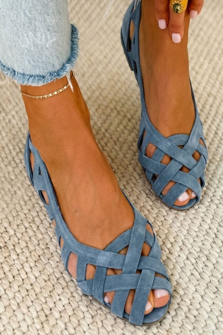 Light Blue / US 13