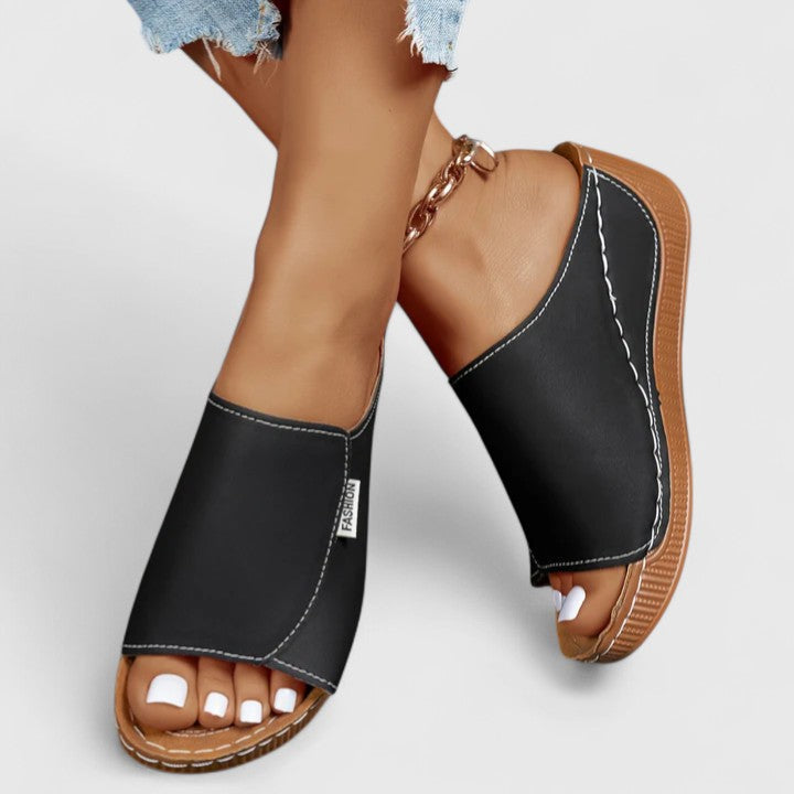 Black / US 11