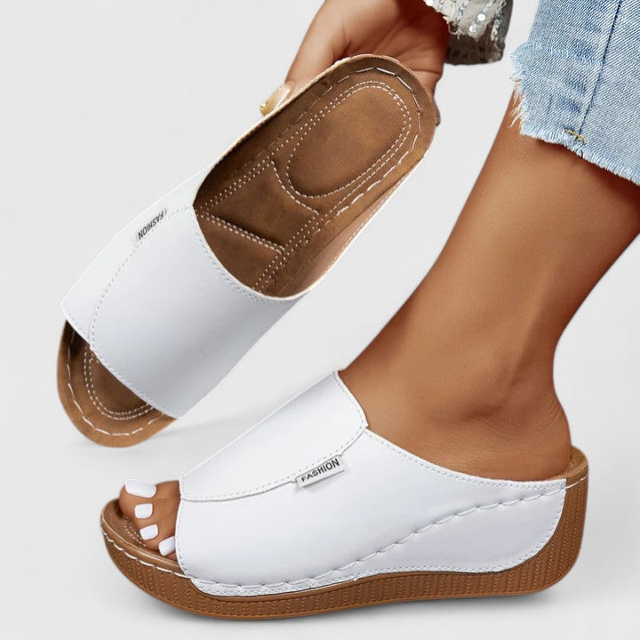 White / US 11