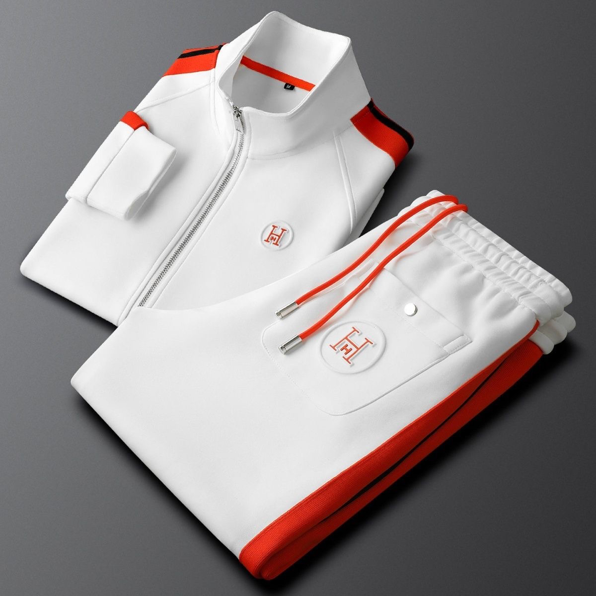 White / 4XL