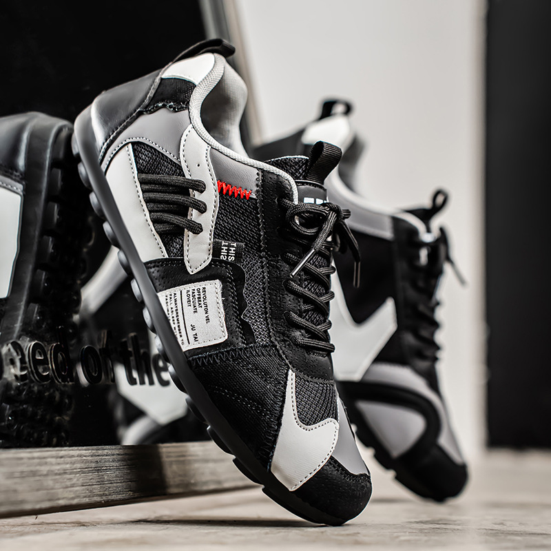 Black / US 15