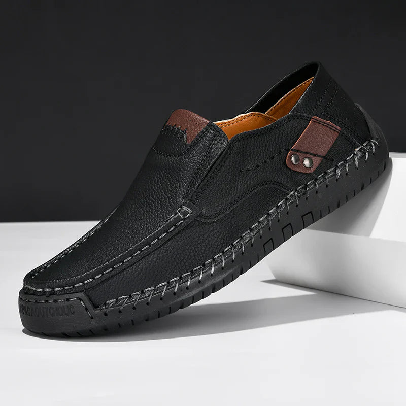 Black / US 15