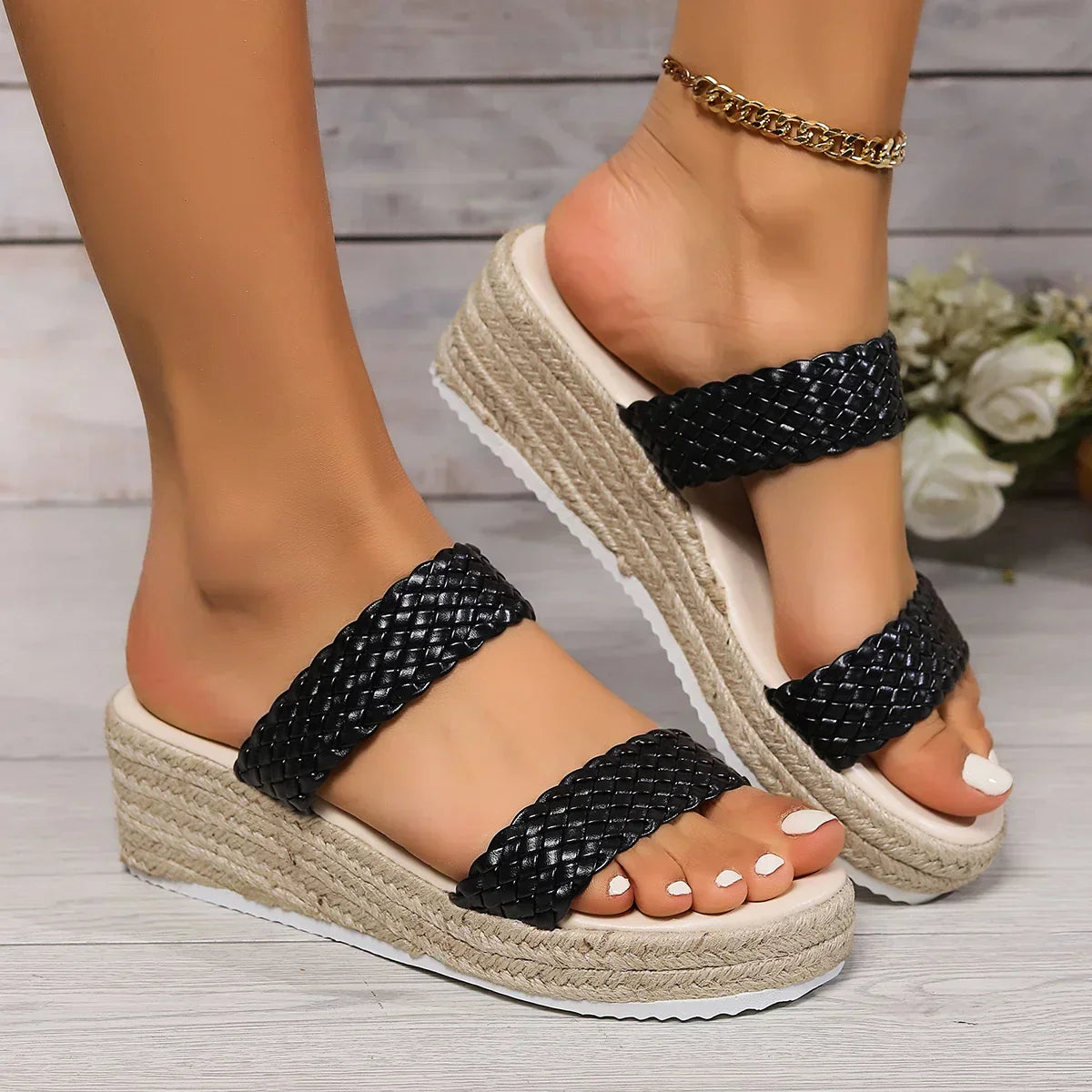 Black / US 12