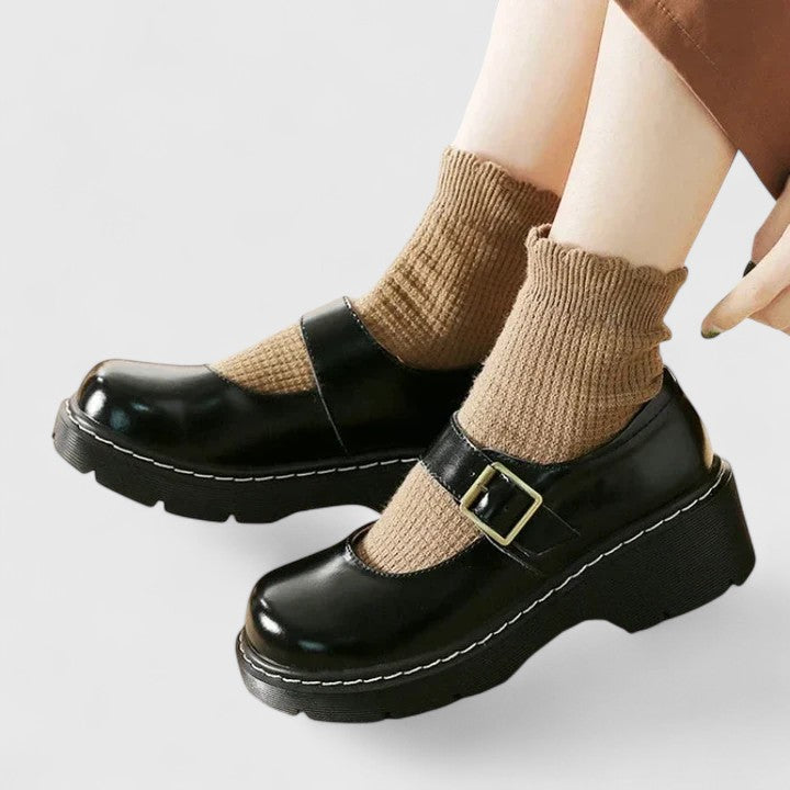 Black / US 9