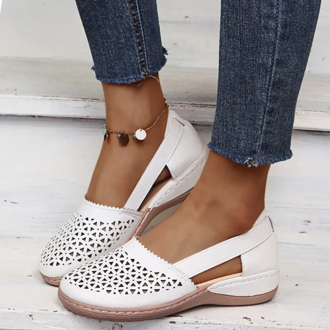 White / US 12