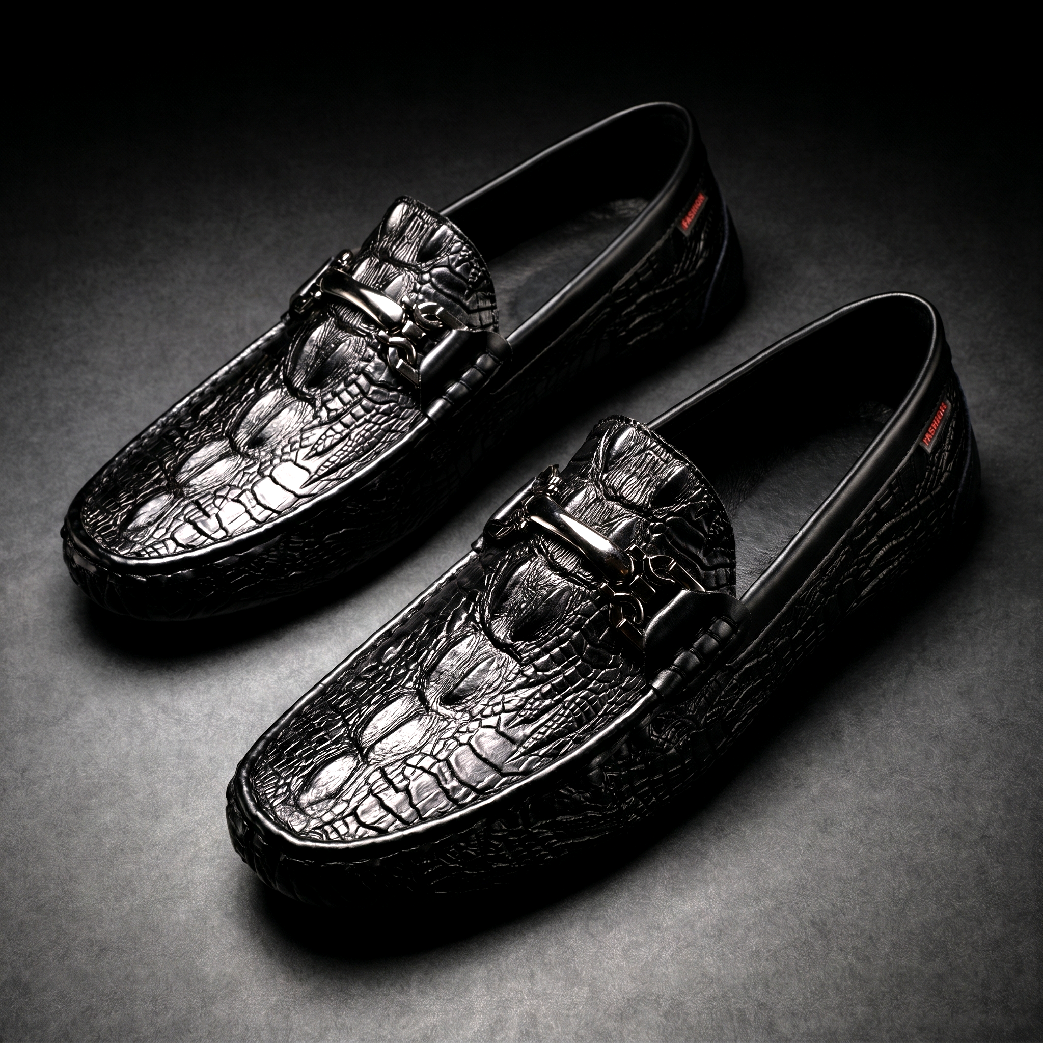 Black / US 13.5