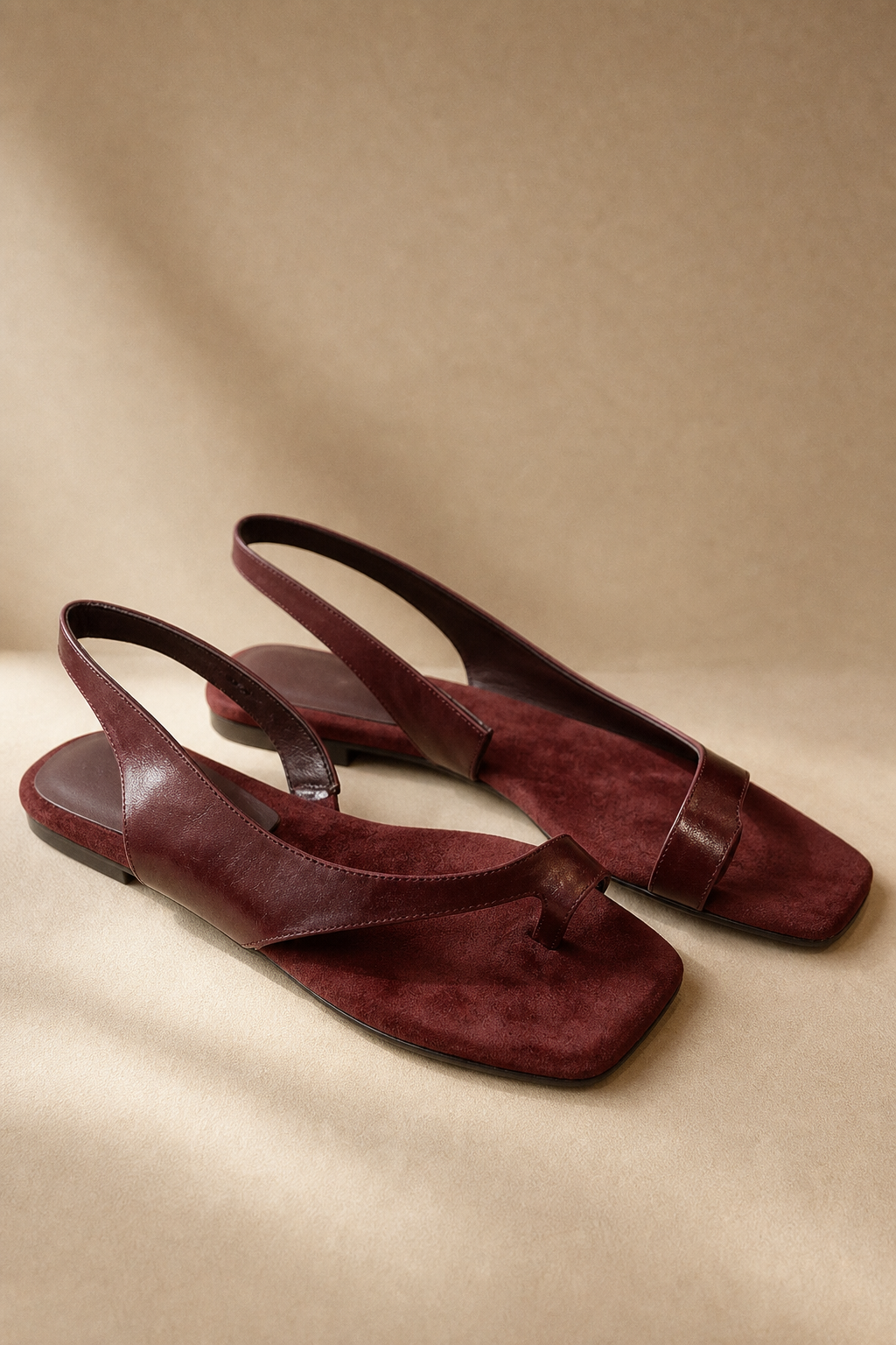 Maroon / US 9.5