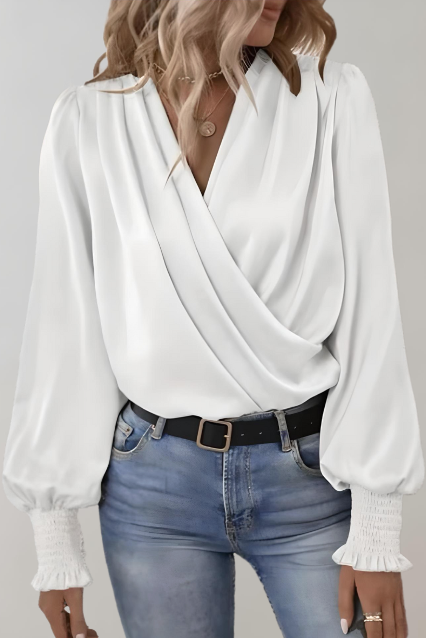 White / XL