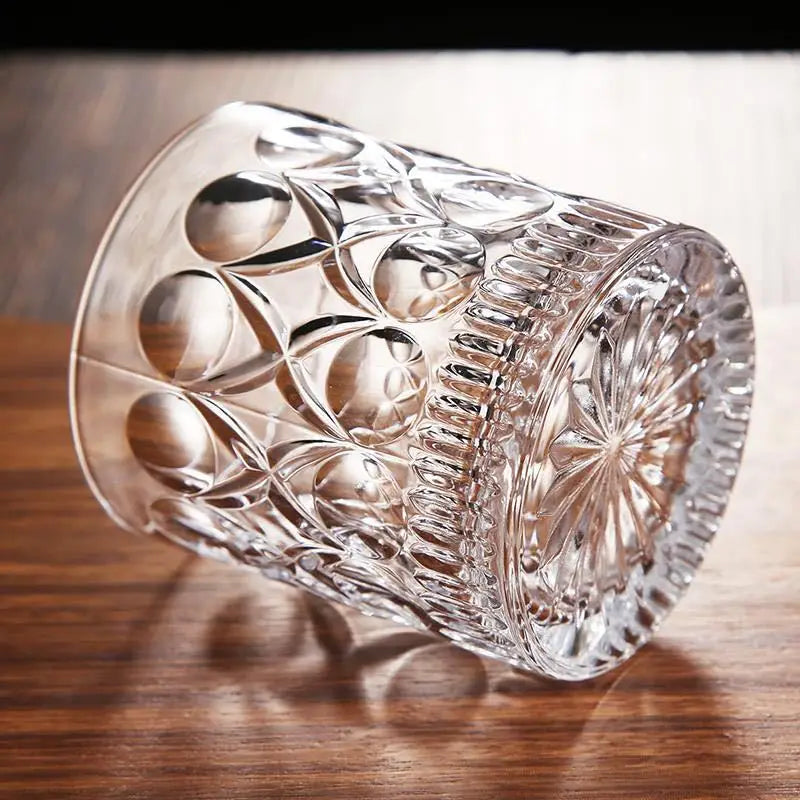 Barolo glass cut pattern