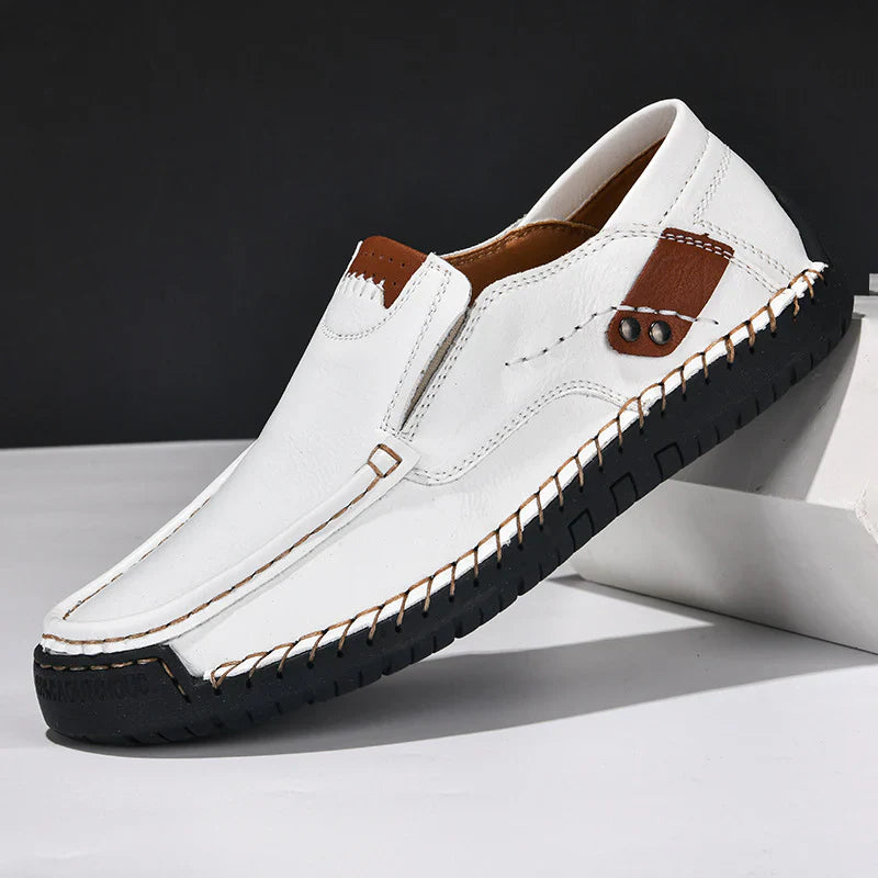 White / US 15