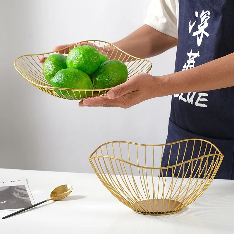 Fruttiera gold wire bowl with limes