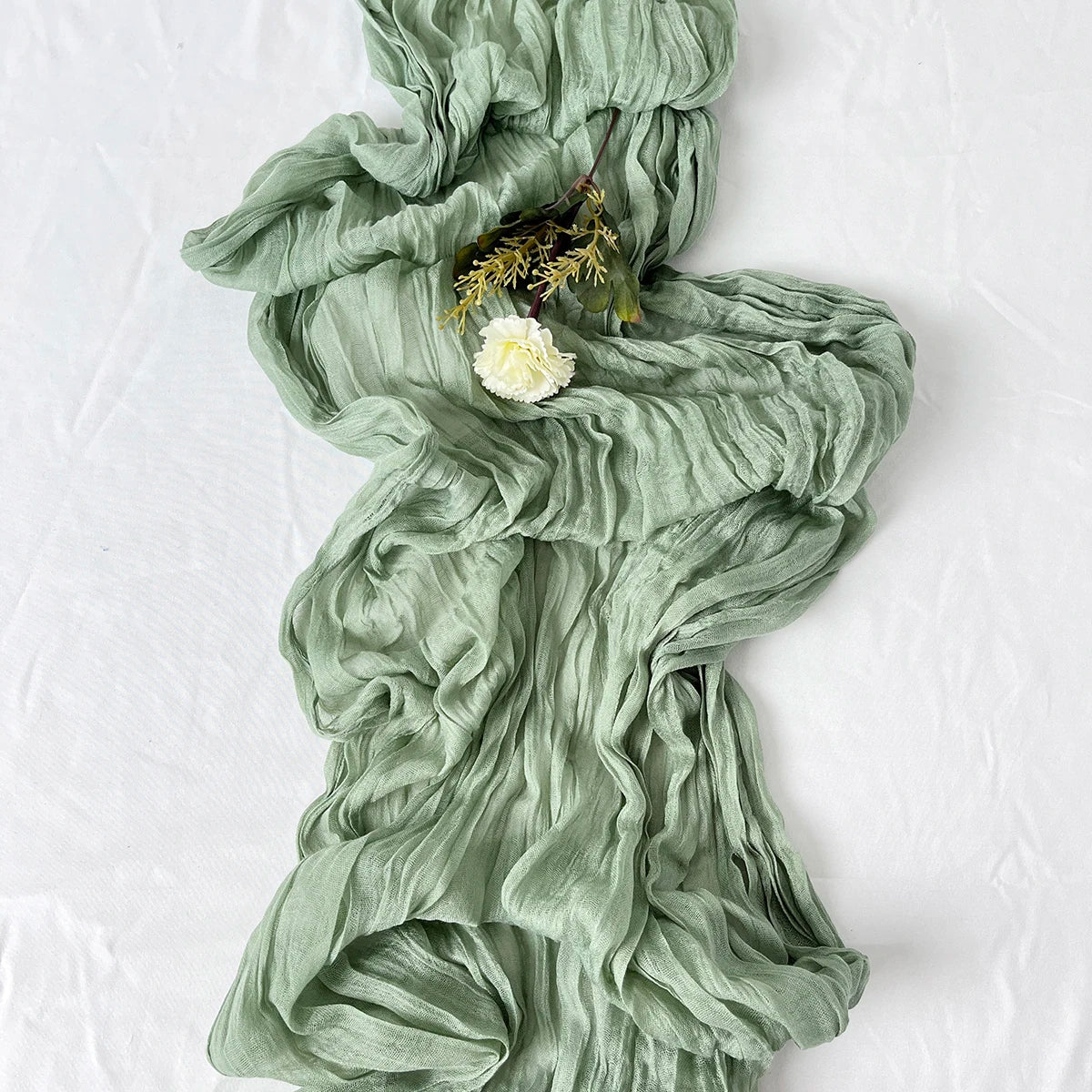 Garza sage gauze table runner