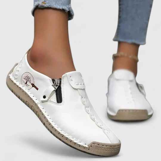 Laurien women's elegant flats, alternate view