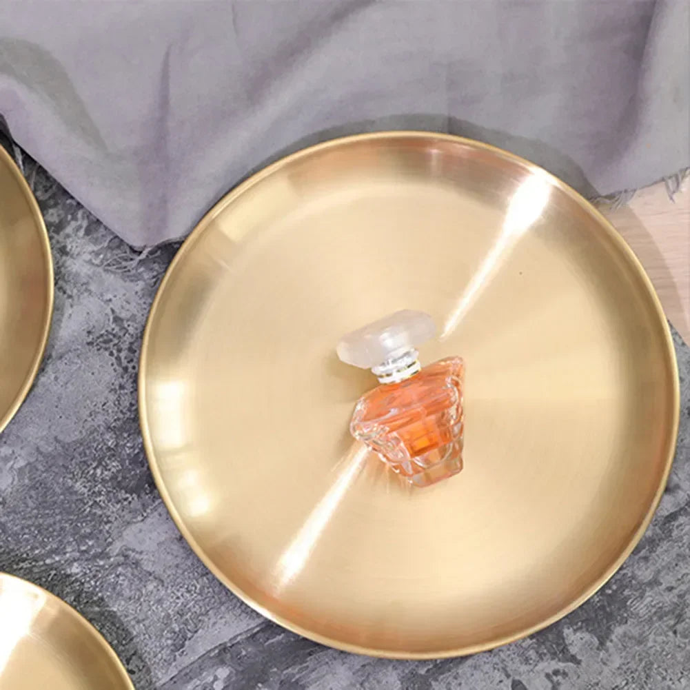 Oro tray with perfume