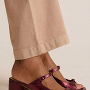 Plum / US 13