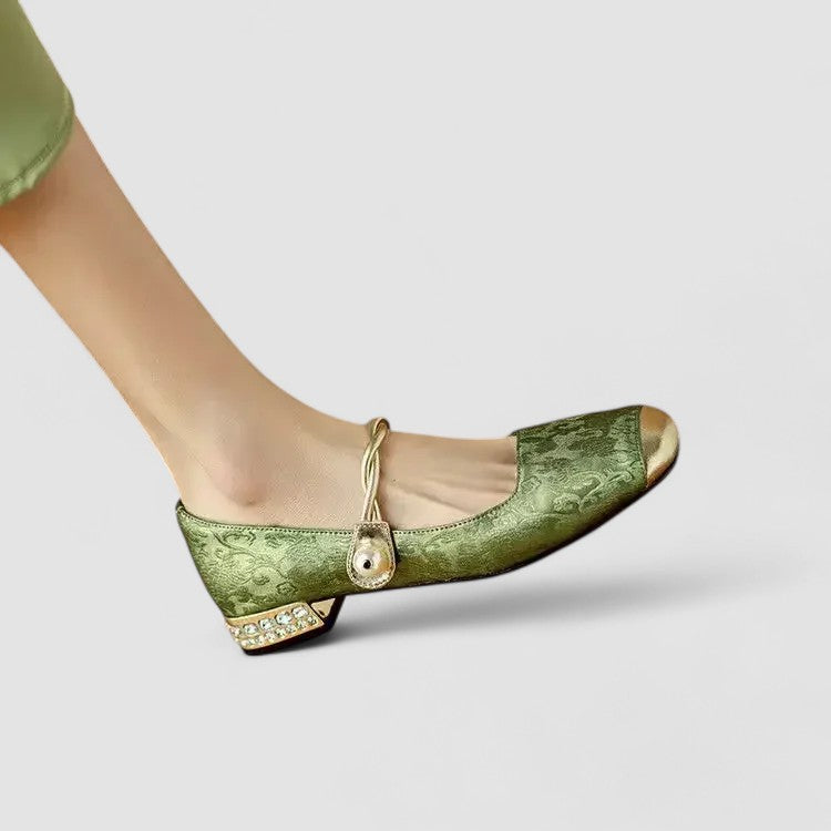 Mary women's leather flats, alternate view