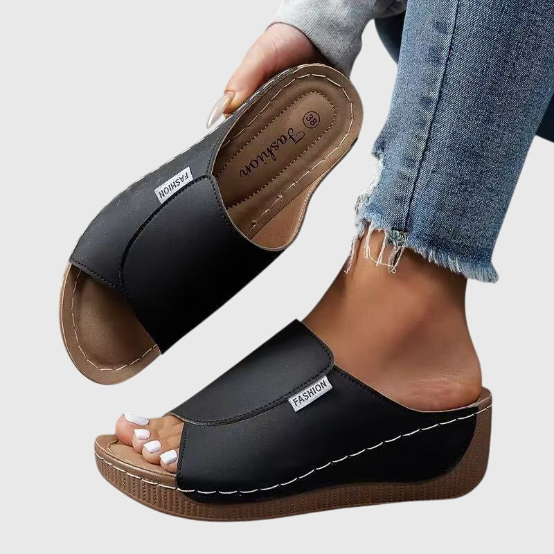 Black / US 12