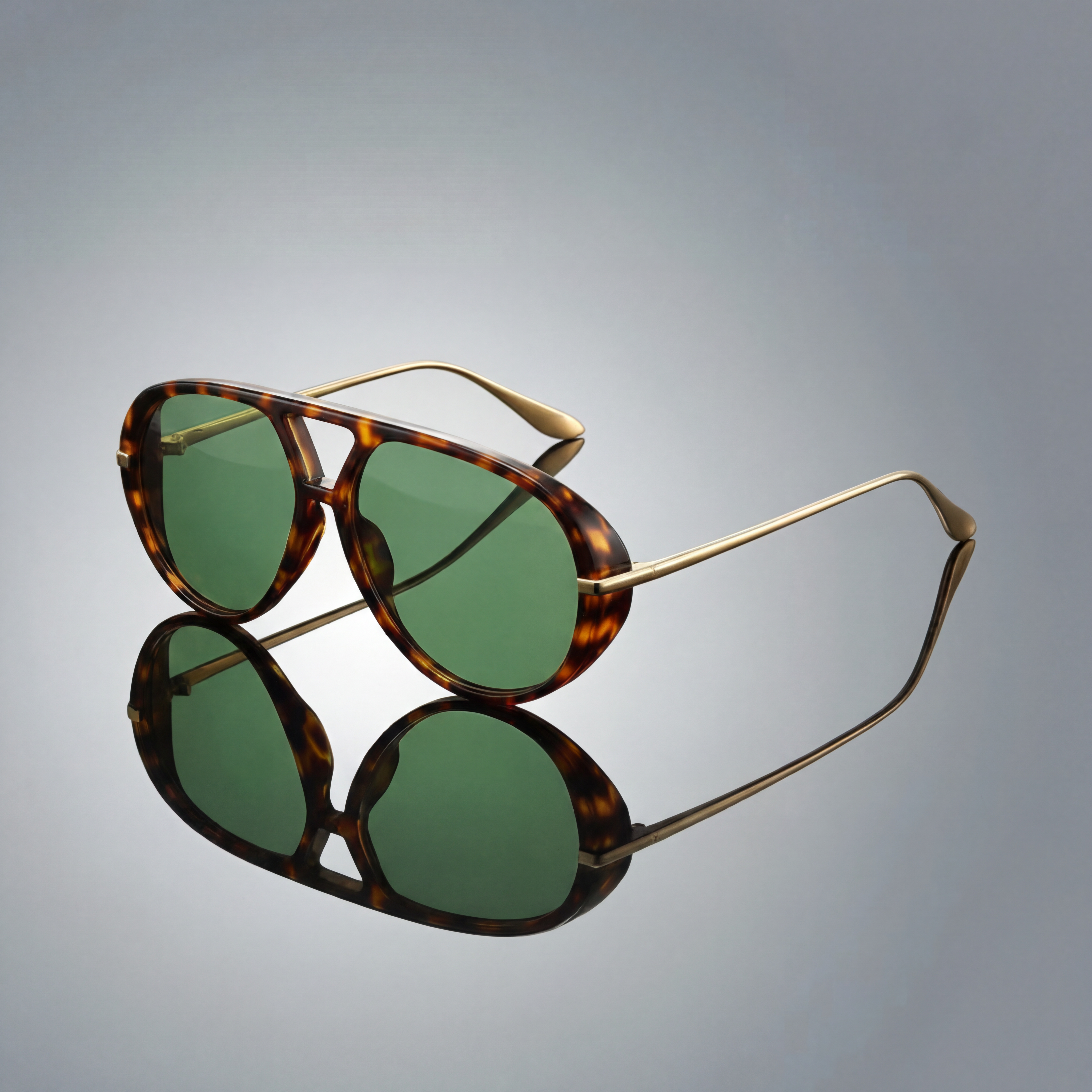 Veora Classic Aviator Sunglasses