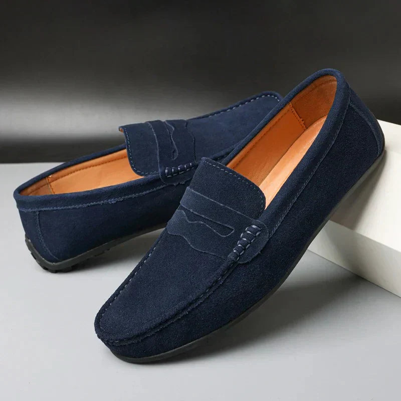 Navy Blue / US 15