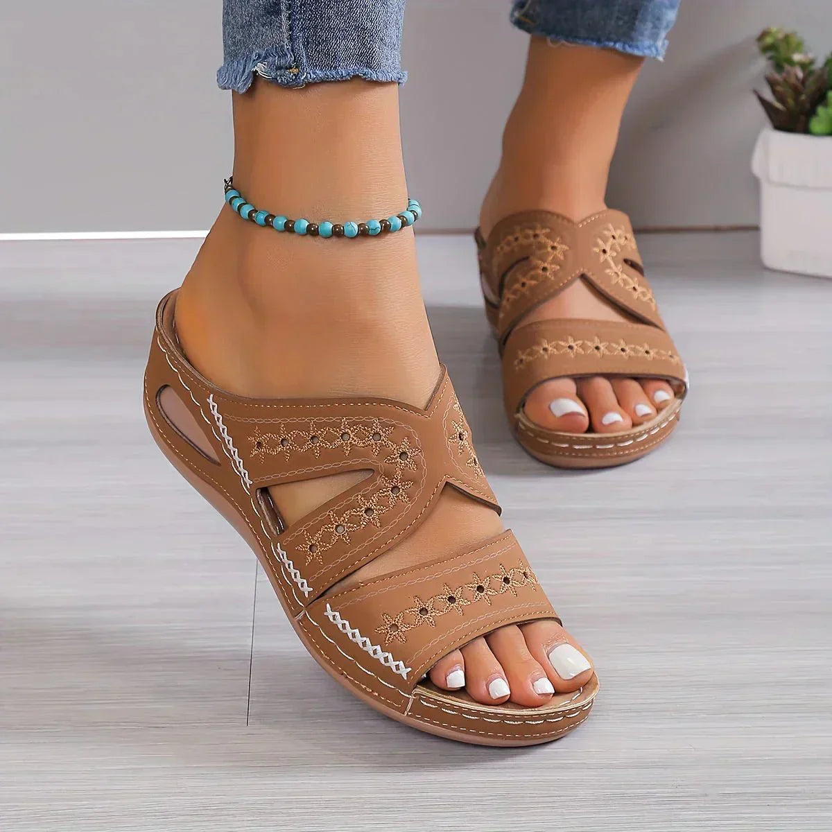 Brown / US 12